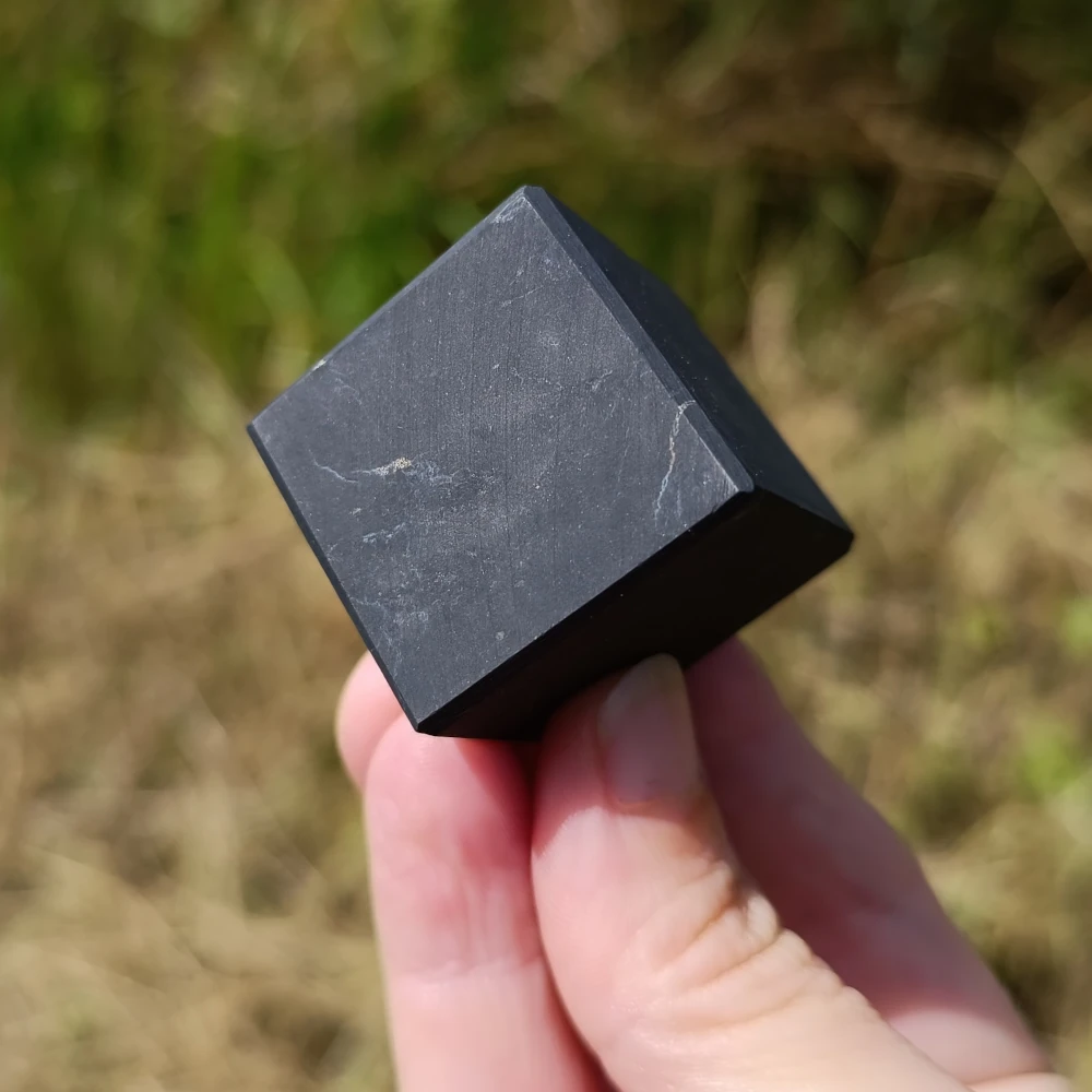 Schungit-Würfel 3 x 3 cm unpoliert