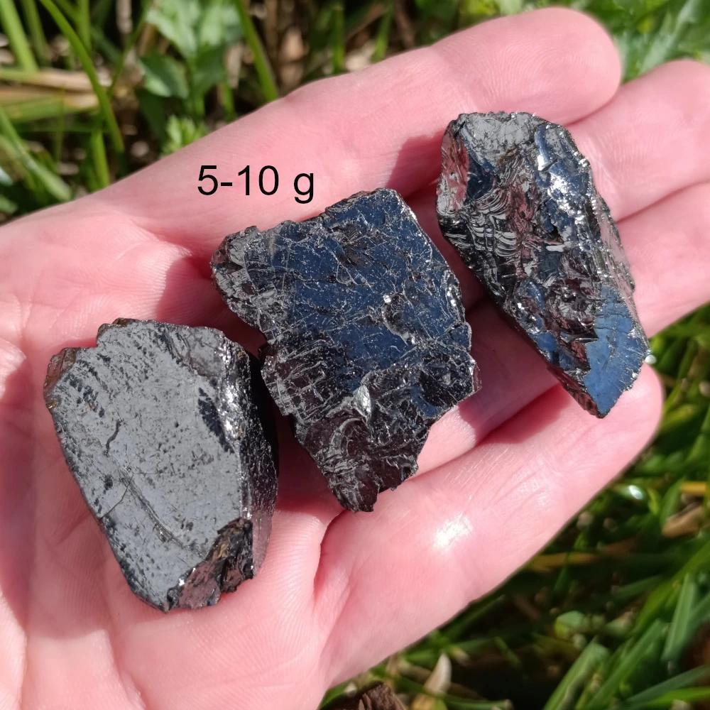 Kleine Edelschungite fuer die Hosentasche.