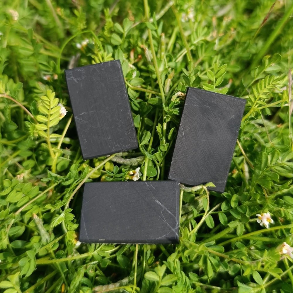 Schungit-Handyplatten, mehrere Größen