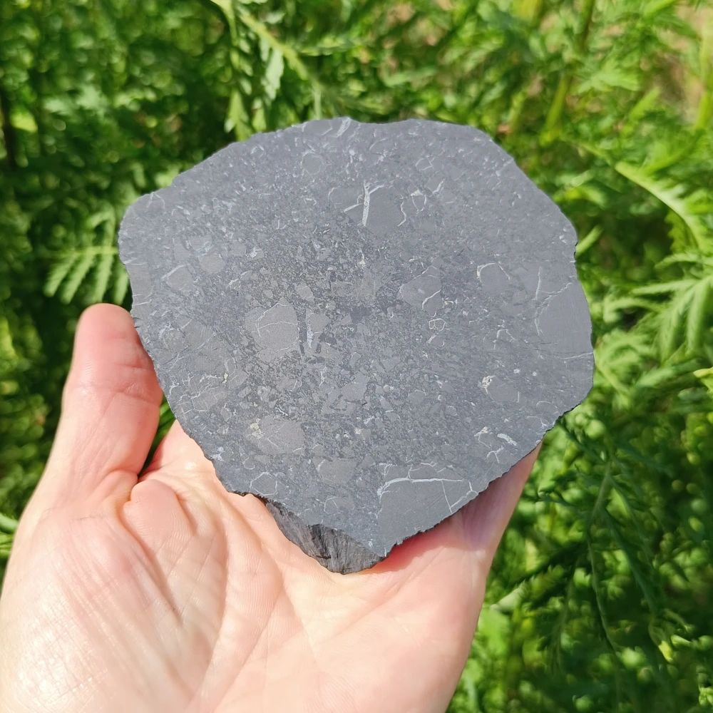 Schungit-Rohplatte, naturbelassen, dunkelgrau